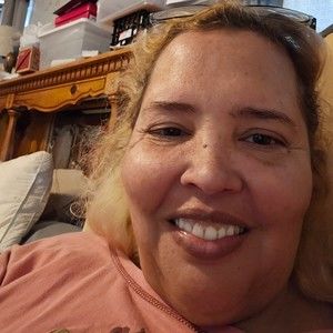 Meet your Posher, Lourdes